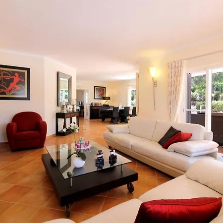 Ferienhaus Carmara